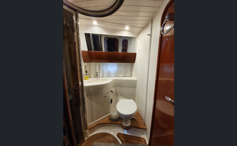 Princess 38 Fly-kuva-7